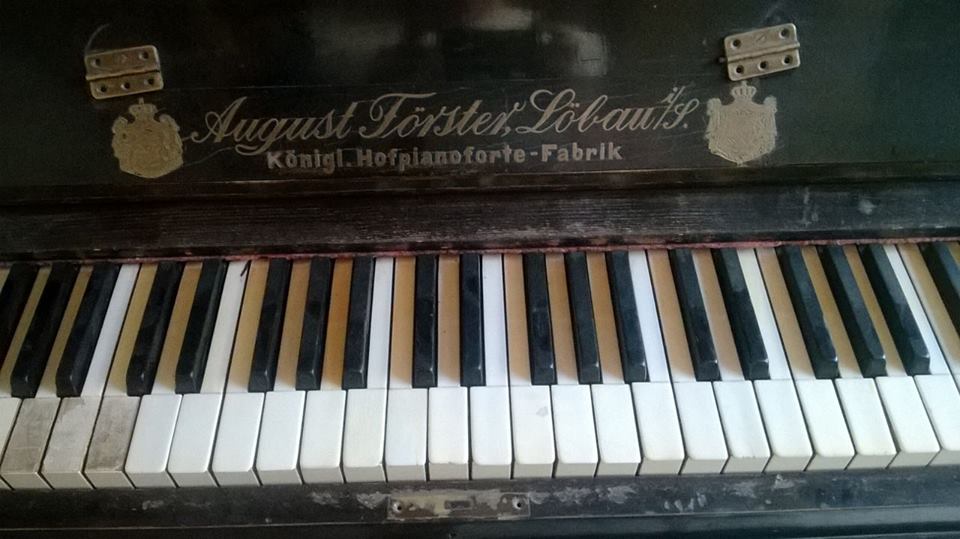 piano forster 5